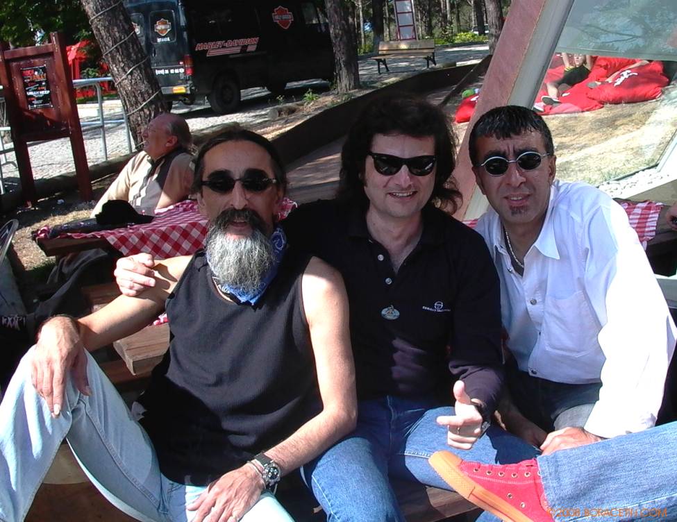 Bahadır & Cihangir Akkuzu & Bora Çetin, 16 Mayıs ( May ) 2004